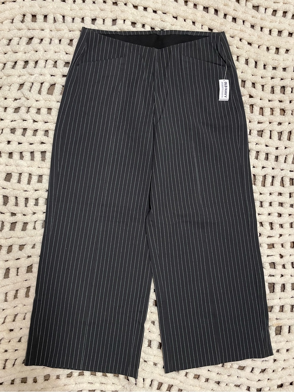 New Old Navy Black Pinstripe high rise pixie wide leg pants bottoms Large petite